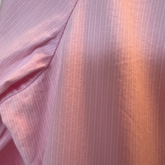 Lilly Pulitzer Button-down. Light-Pink. Patterned Cuff. - Picture 6 of 6